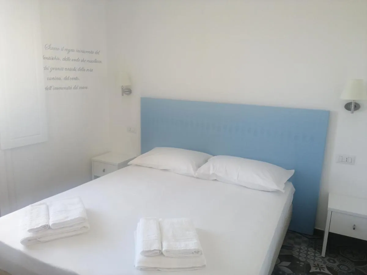 Locanda B&B Dandana 奥尔戈索洛 宾馆